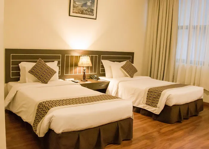 Hotel Vannasut And 4*