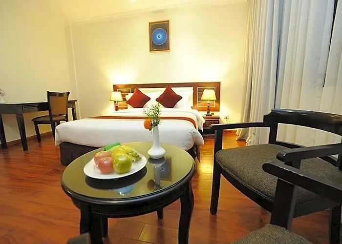 Vannasut And Hotel